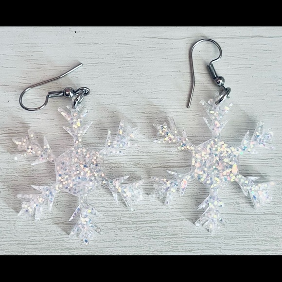 Homemade Resin Earrings - Picture 5 of 11